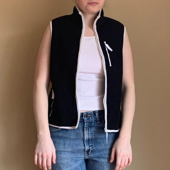 Vintage Zip-up Vest - Picture 6 of 11
